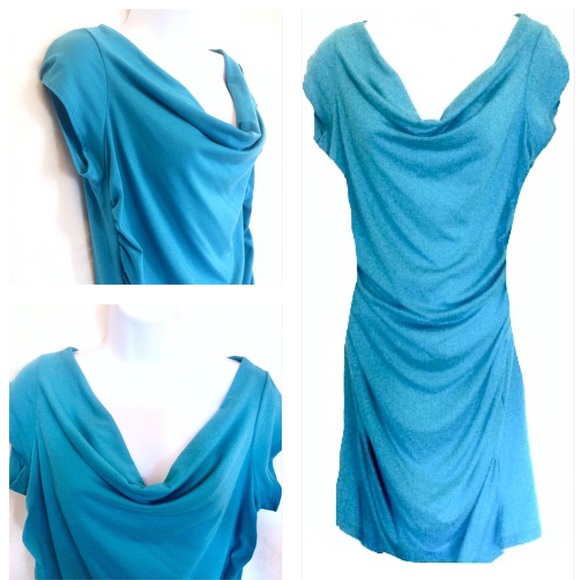 Dresses & Skirts - Vibrant Ruched Dress!